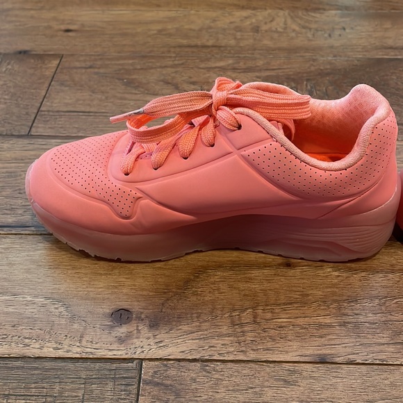Skechers Kids' Uno Ice Sneaker - Coral - Size US 13 - Picture 4 of 16